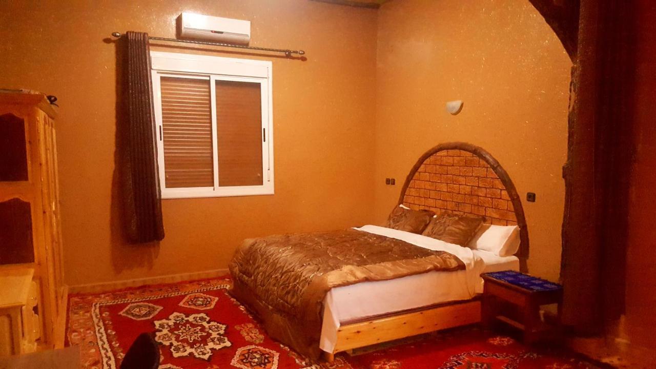فندق Kasbah Meteorites Imi n'Ouzrou المظهر الخارجي الصورة